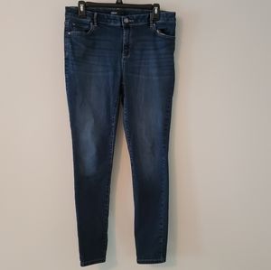 High waisted skinny jeans